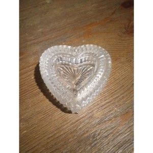 Vintage Crystal Heart Shaped Trinket Box Diamond Cut 4"X4"